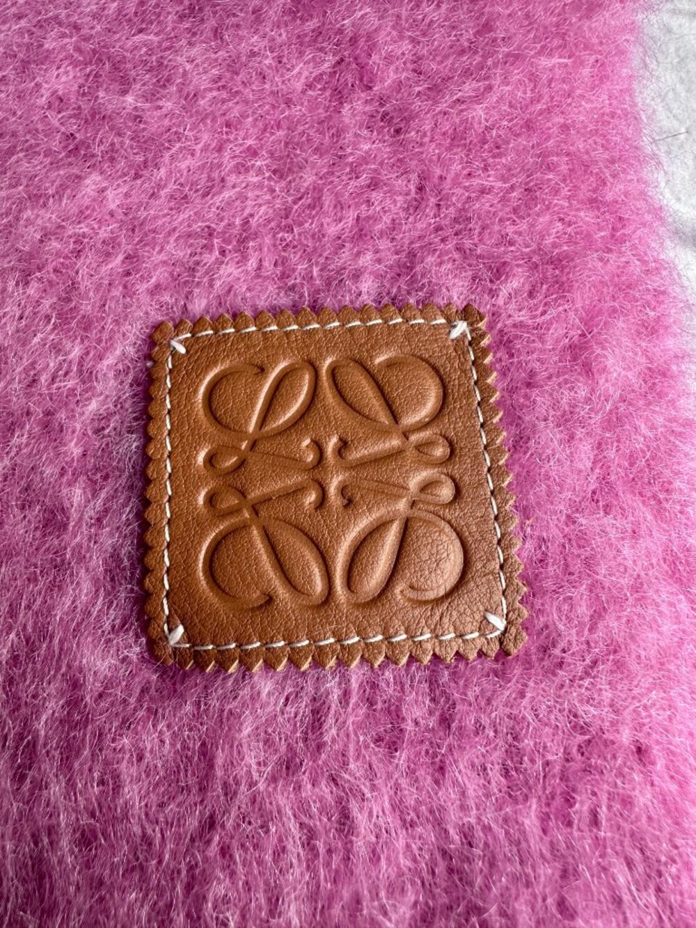 Loewe Pink Mohair-blend Scarf | Fringed & Leather-trimmed - Picture 4 of 12